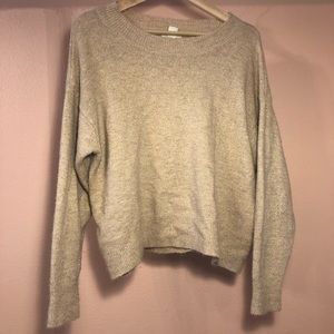 H&M cropped gold sweater